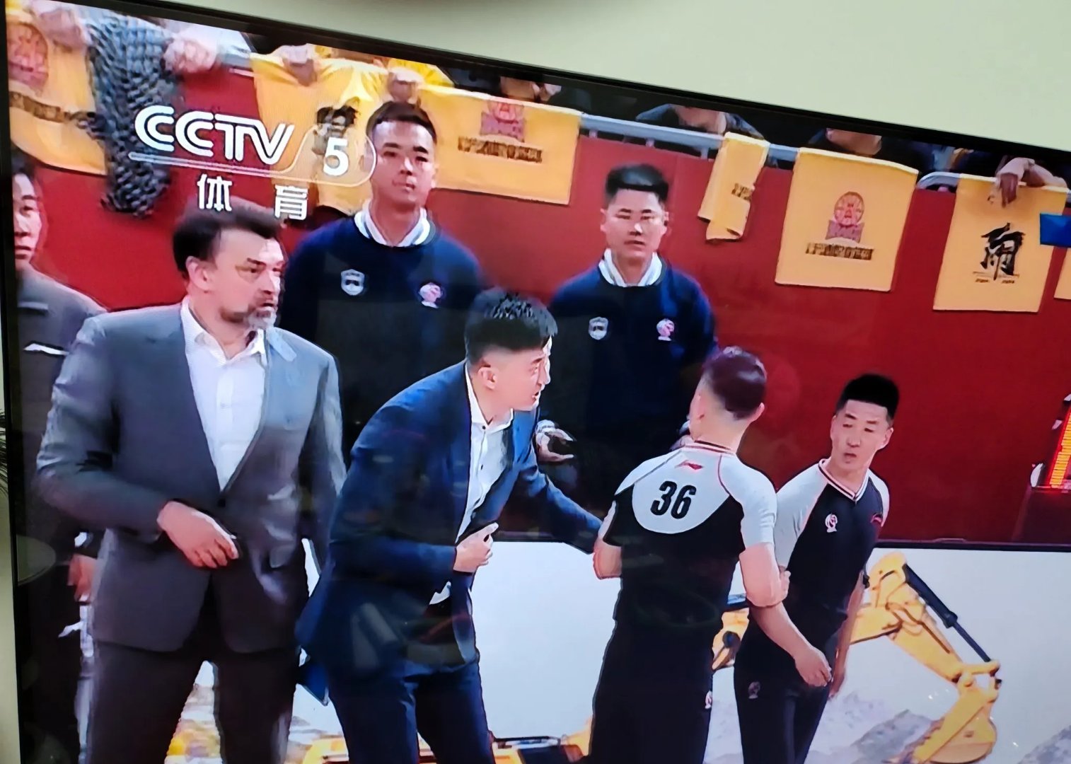 广东对阵深圳,谁将赢得这场对决 广东对阵深圳,谁将赢得这场对决