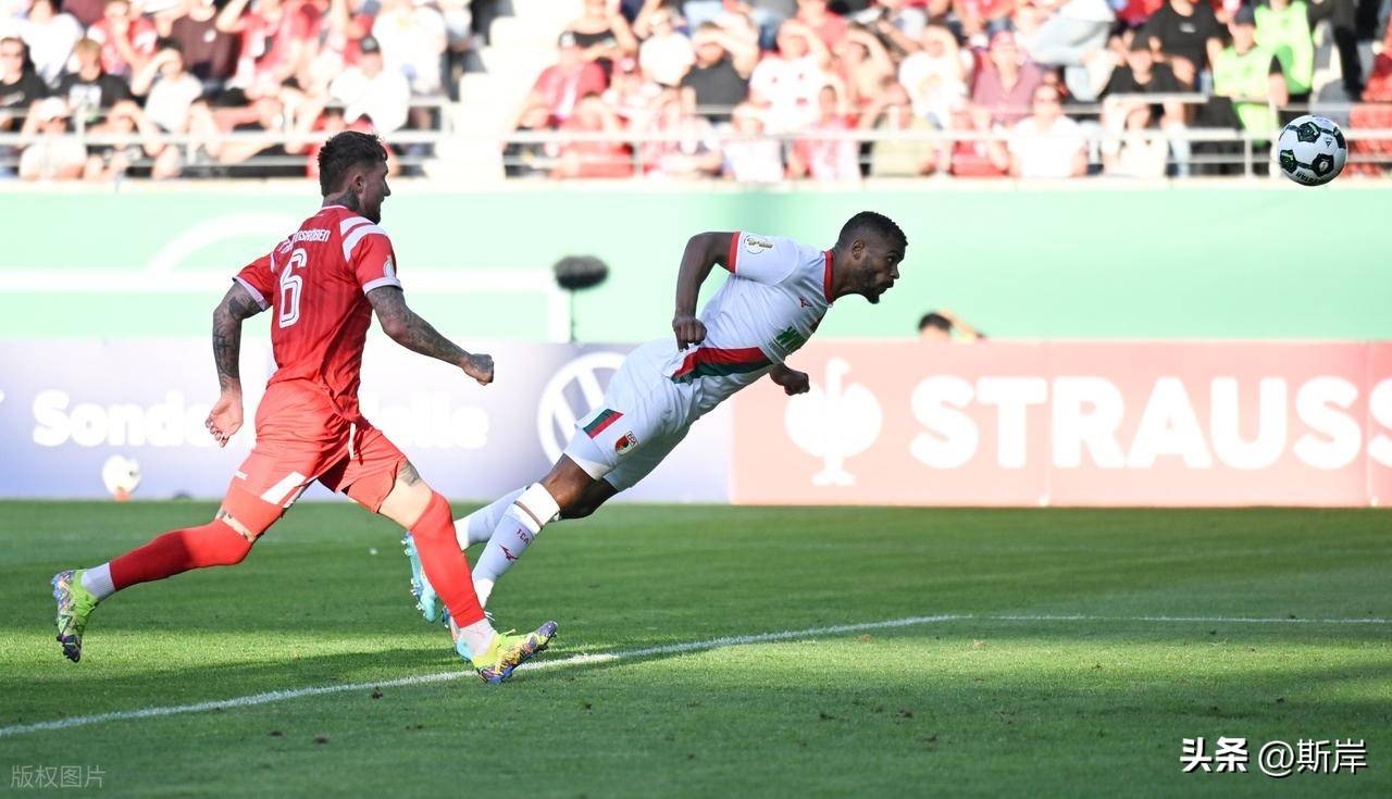 奥格斯堡球员因伤将缺席下一场比赛的简单介绍