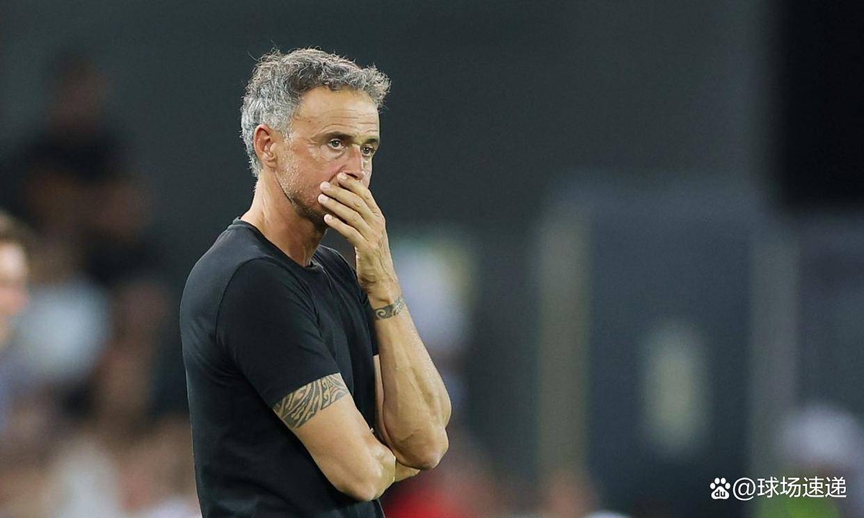 华体会馆-包含巴黎圣日耳曼遭遇人员伤病潮，主力缺阵堪忧的词条